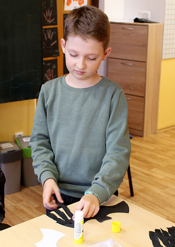 Prázdninové tvoření - Halloweenská strašidla