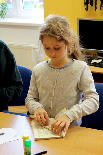 Prázdninové tvoření - Halloweenská strašidla