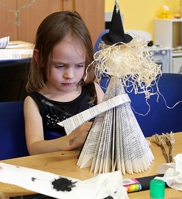 Prázdninové tvoření - Halloweenská strašidla