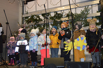 Zpívání koled s Českým rozhlasem Plzeň v Kasejovicích